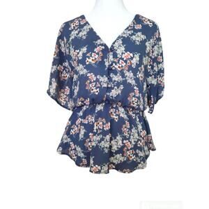 NWT Sienna Sky Floral Short Sleeve Blouse Size S - SHIPS OUT IN 1 DAY